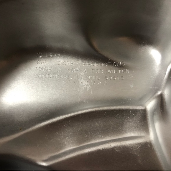 Vintage 1977 Wilton Cake Pan Walt Disney Productions Donald Duck 515-1503 - Picture 4 of 4